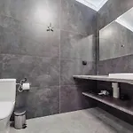 Czarna Perla Z Garazem 7 E Perlowa Przystan -