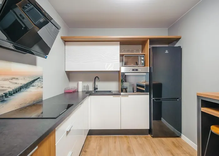 Czarna Perła Z Garażem 7 E Perłowa Przystań -