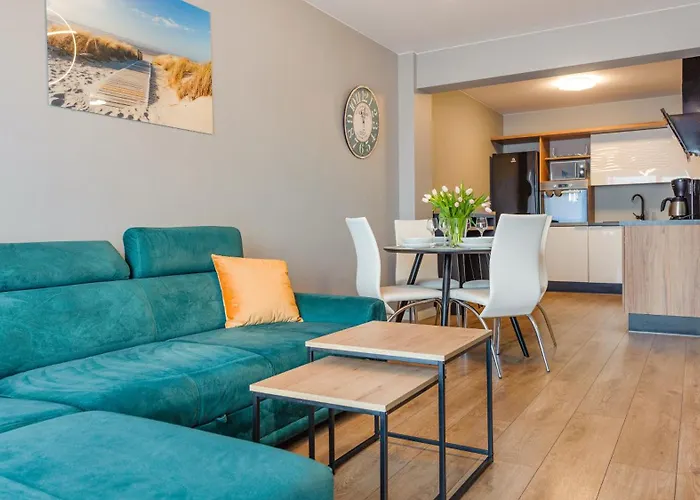 Czarna Perła Z Garażem 7 E Perłowa Przystań - * Kołobrzeg